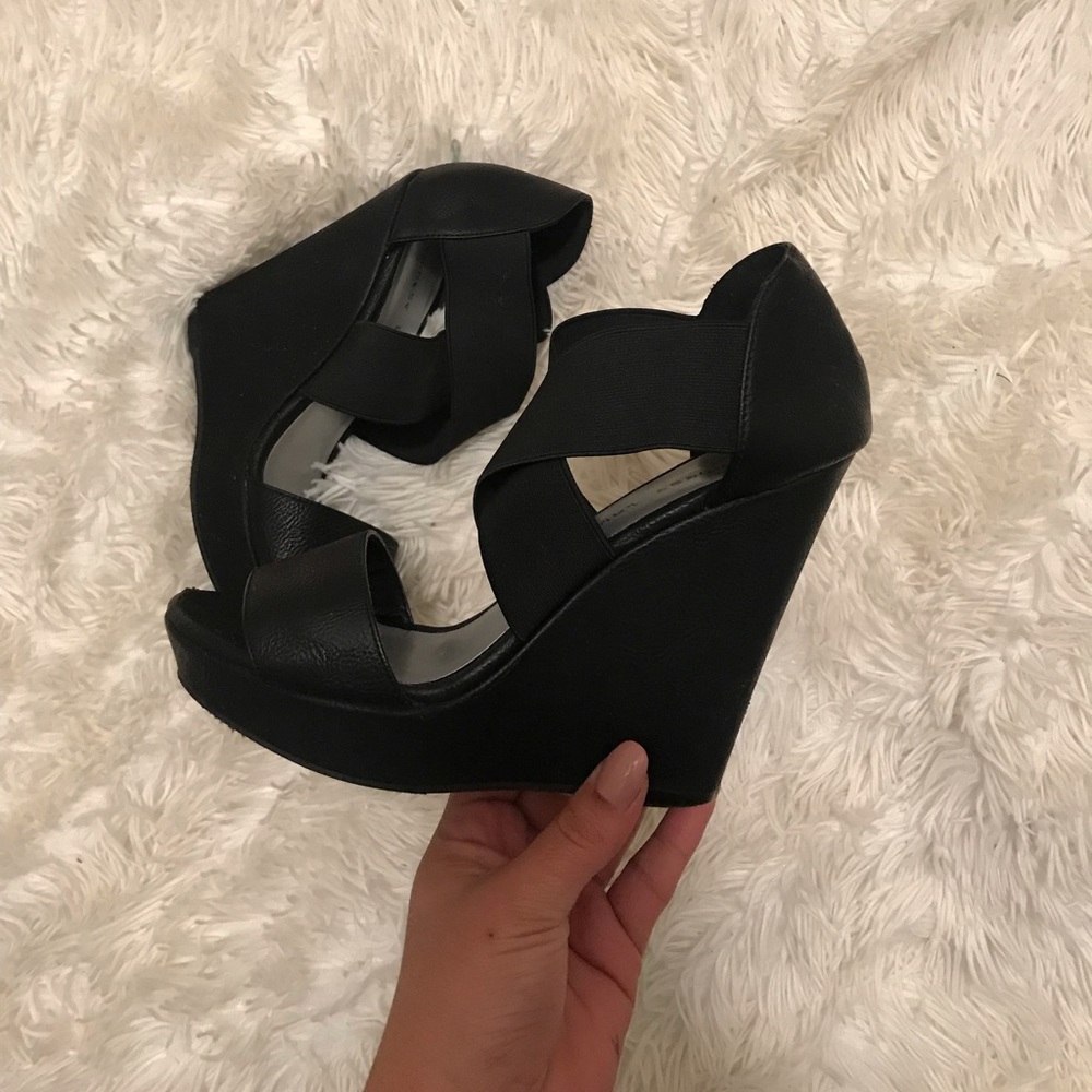 Chinese Laundry Black Elastic Wedge Heels Sz 8